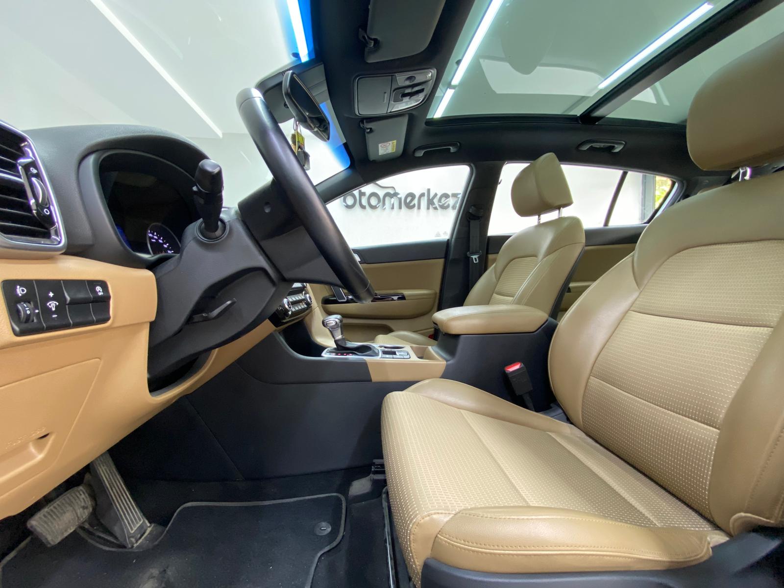 KIA SPORTAGE 10